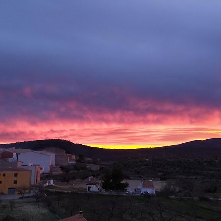 Casa Rural Con Jacuzzi en Castellón Chert Exterior foto