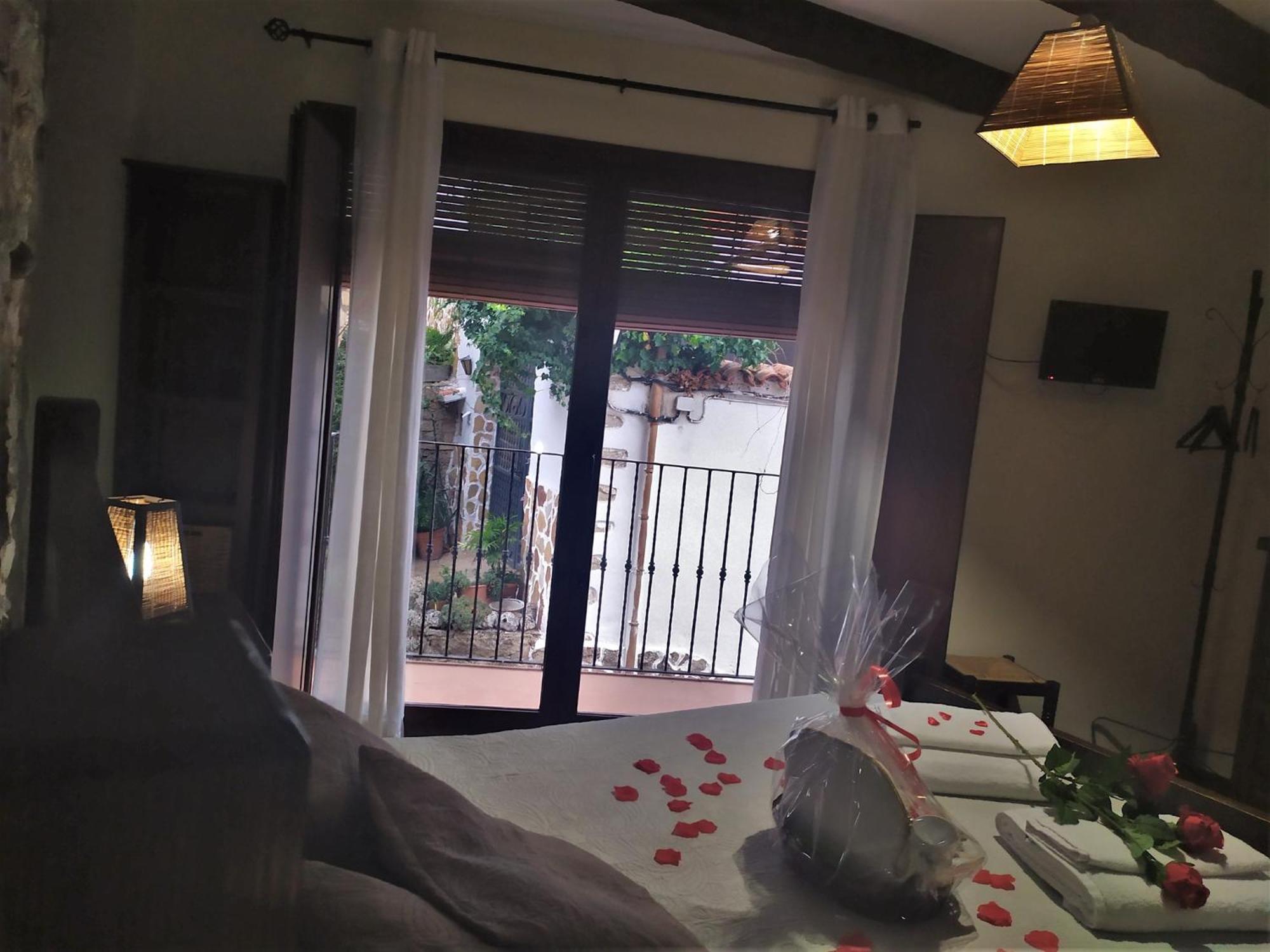 Casa Rural Con Jacuzzi en Castellón Chert Exterior foto