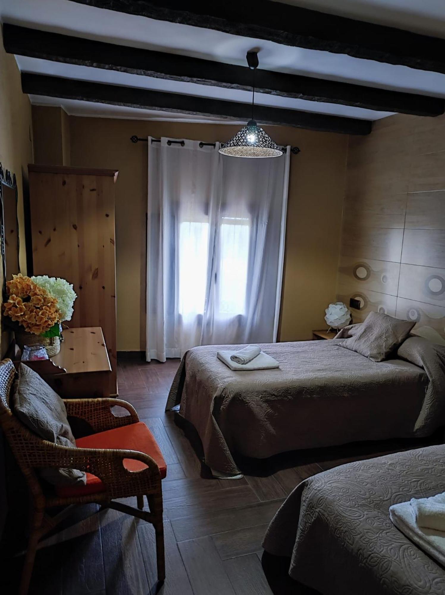 Casa Rural Con Jacuzzi en Castellón Chert Exterior foto